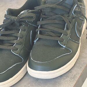 NIKE SNEAKERS - Like Nee